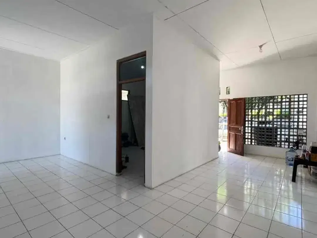 Ruko Plus Tanah di Jl Utama Gunung Agung Denpasar - Image 7 of 10
