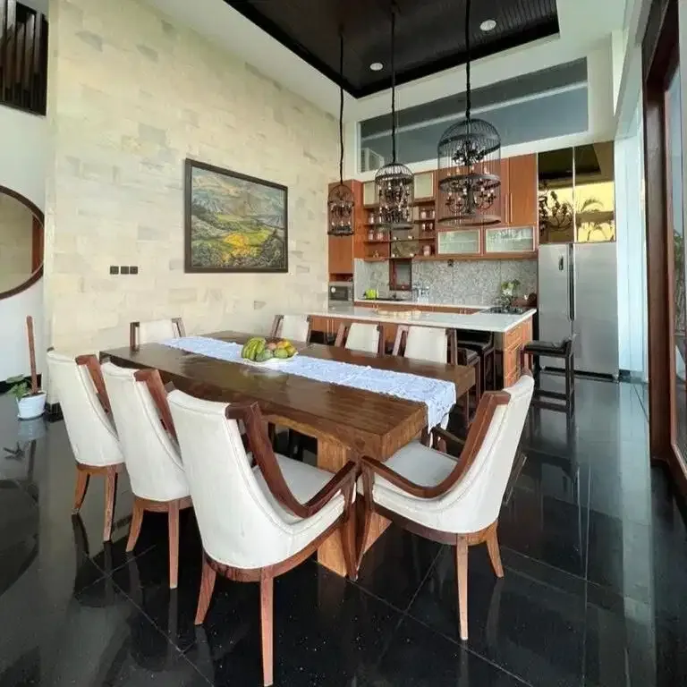 3BR tranquil luxury villa for yearly rent in Tanah Lot, Tabanan - Image 3 of 10