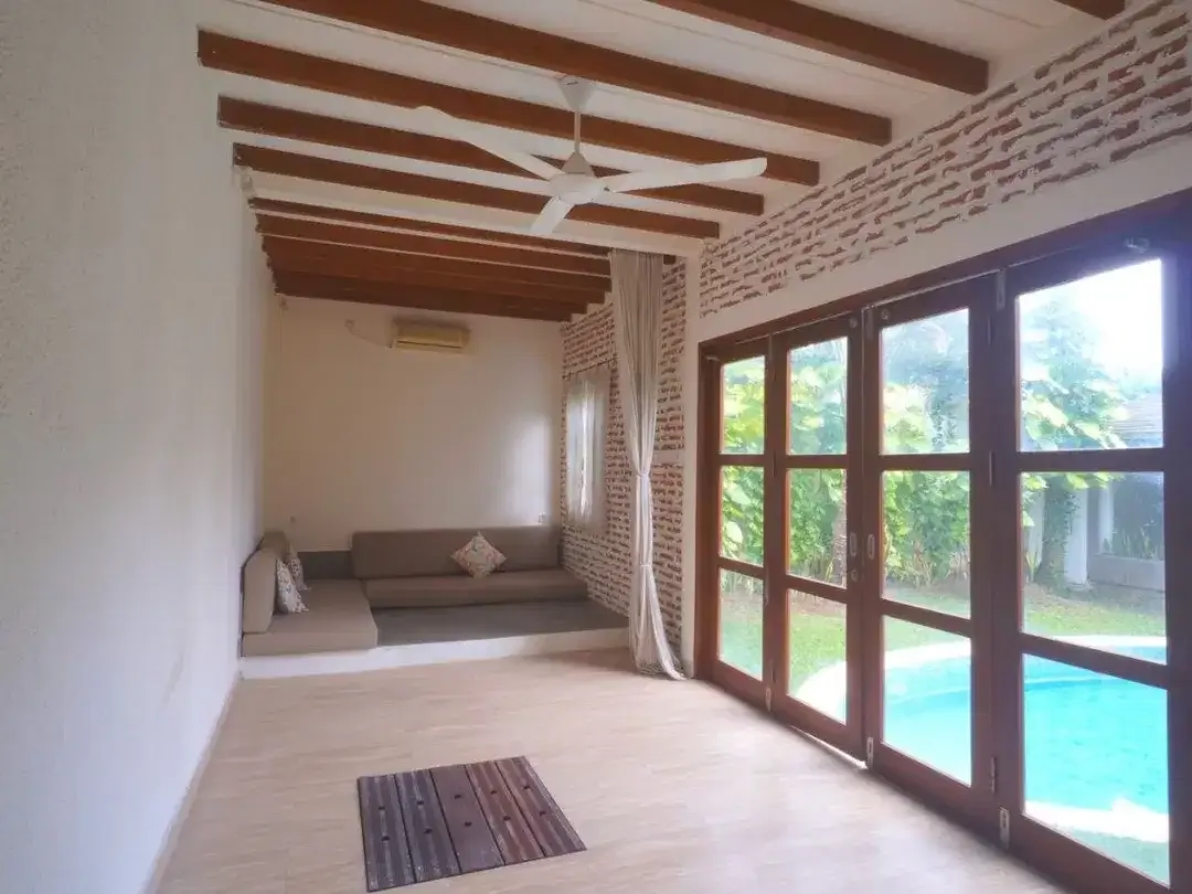Leasehold - Available Villa for Lease Located In Complex of Kerobokan - Image 7 of 10