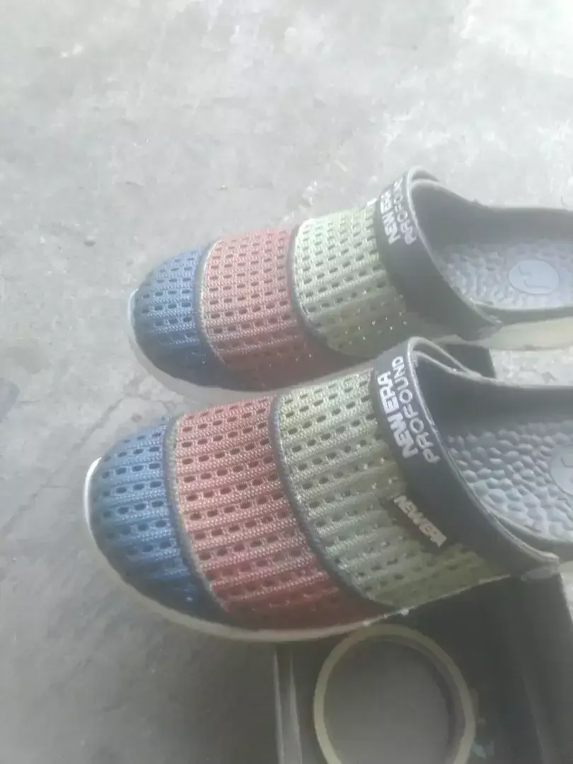 Sepatu model terbaru - Image 3 of 10