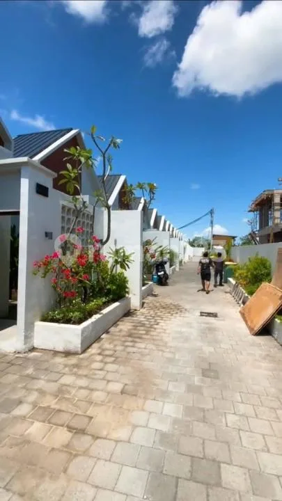 Villa Full Furnished Siap Huni Lokasi Strategis di Seminyak - Image 2 of 4