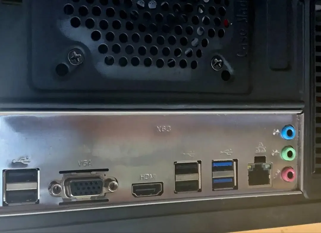 PC- VARRO-H61+/B75 -i7-2600 3.40 - 3.80Ghz 4Cores/8 Treads-8Gbmemory - Image 2 of 4
