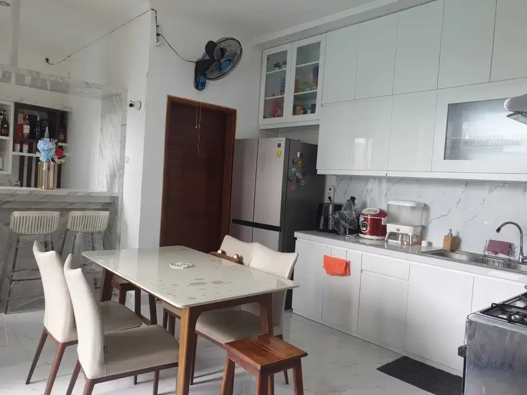 Villa Modern Style Jl Gedong Sari Mumbul - Image 6 of 10