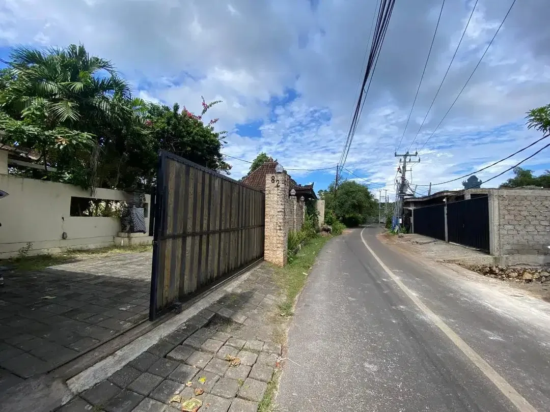 Villa Syle Joglo Dekat Sidewalk Mall Dan Kampus Unud Jimbaran - Image 6 of 10