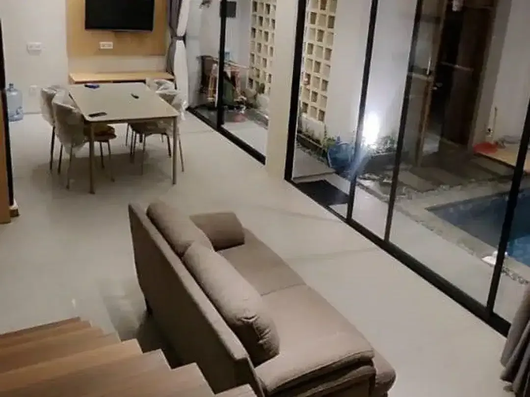 For rent 3 Bedroom  villa at tumbak bayuh area - Image 1 of 10