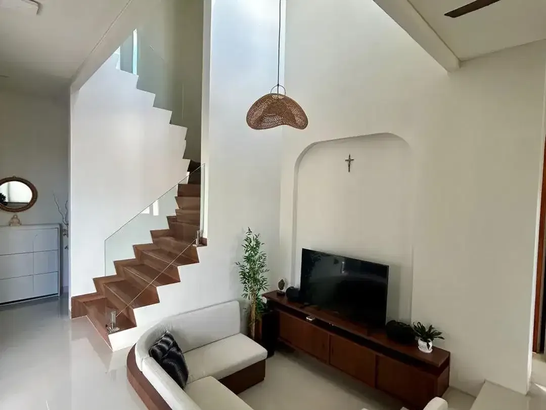 Dijual vila mewah bangunan baru furnished siap huni di Jalan Dharmawangsa Nusa Dua Bali - Image 3 of 10