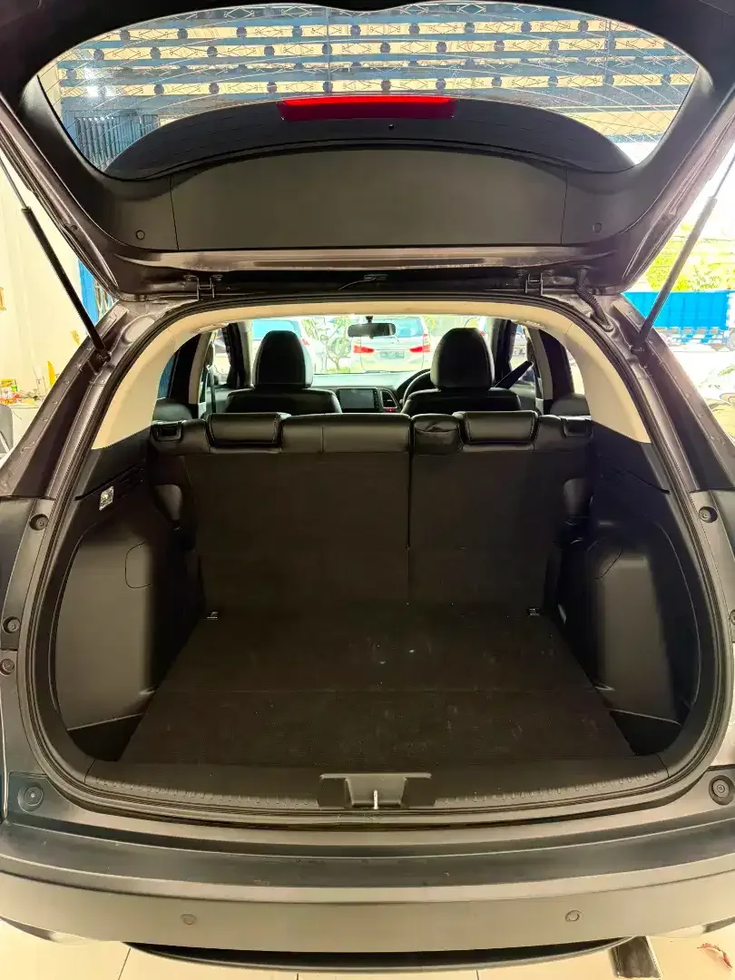 Honda HRV 1.5 E.CVT 2018 - Image 7 of 10