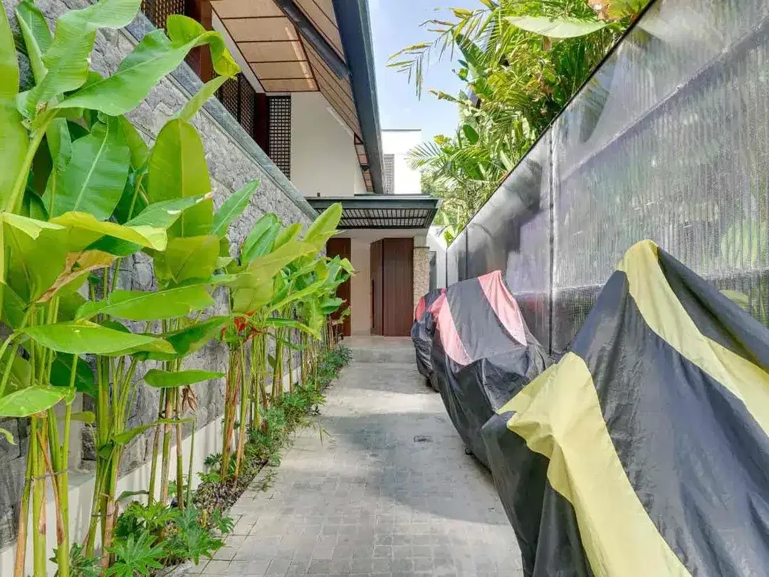 Di jual villa luxury
Lokasi di berawa canggu badung bali - Image 9 of 10