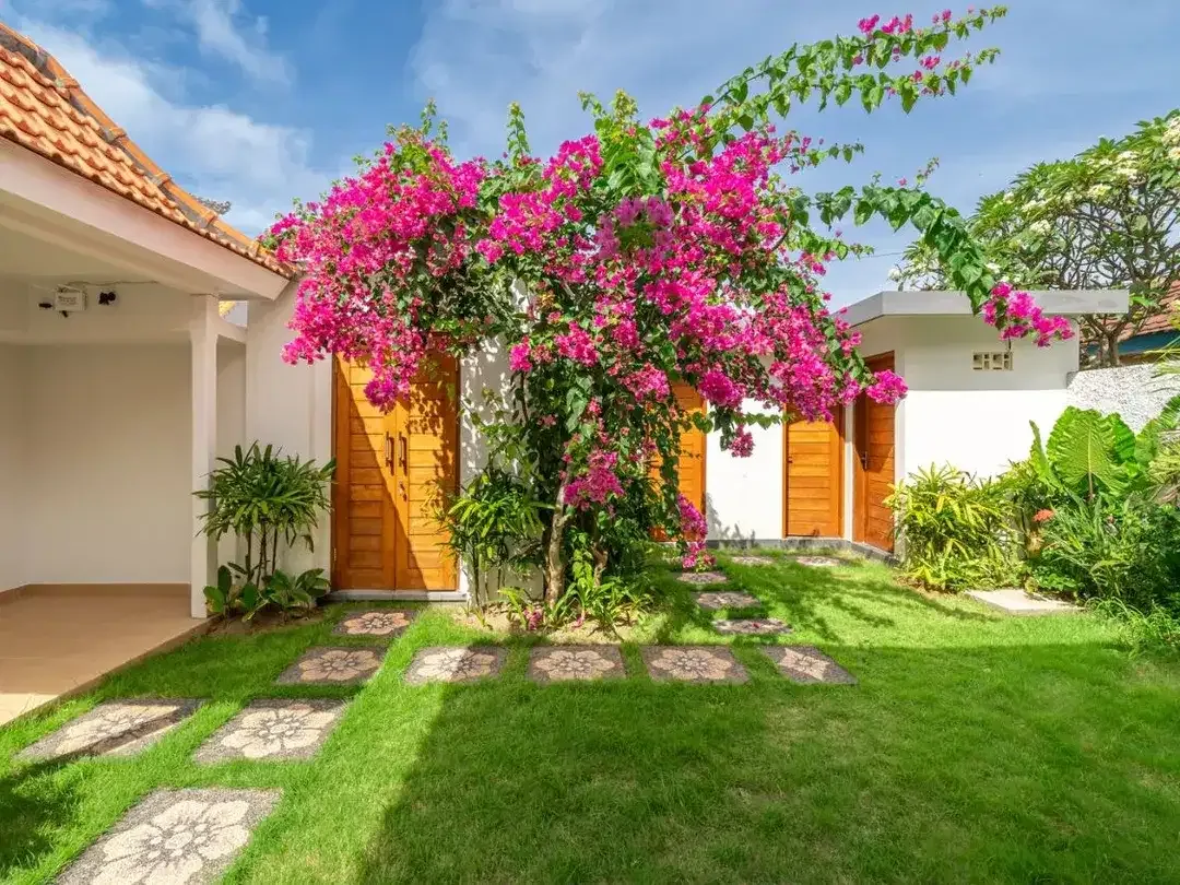 Villa 2 Bedrooms Leasehold in Kesari Sanur - Image 2 of 10