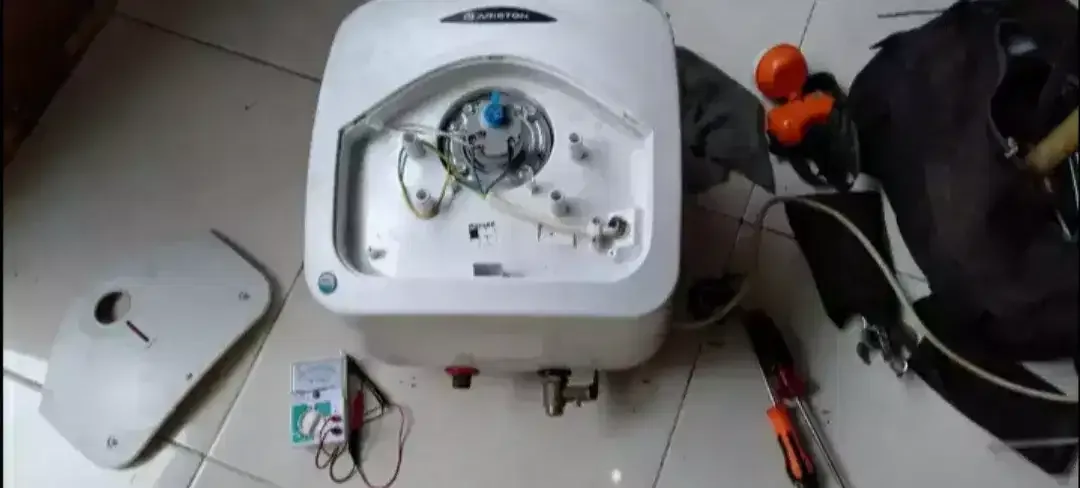 Tukang pompa air,kran,kloset duduk,water heater,water filter,tandondll - Image 7 of 7