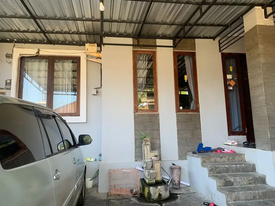 BUC Dijual Segera Rumah Full Furnished Sangat Terawat di Renon - Image 6 of 10