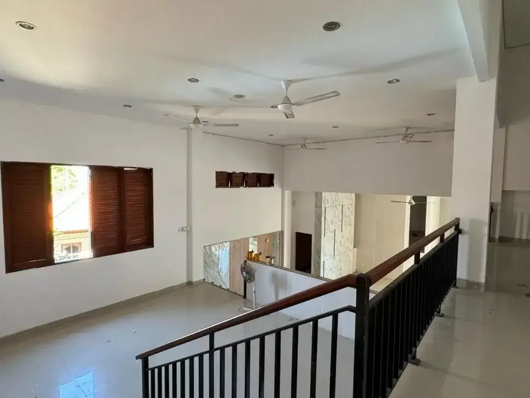 Gedung lokasi kawasan berkembang, di jual di Sukawati, Gianyar. - Image 4 of 10