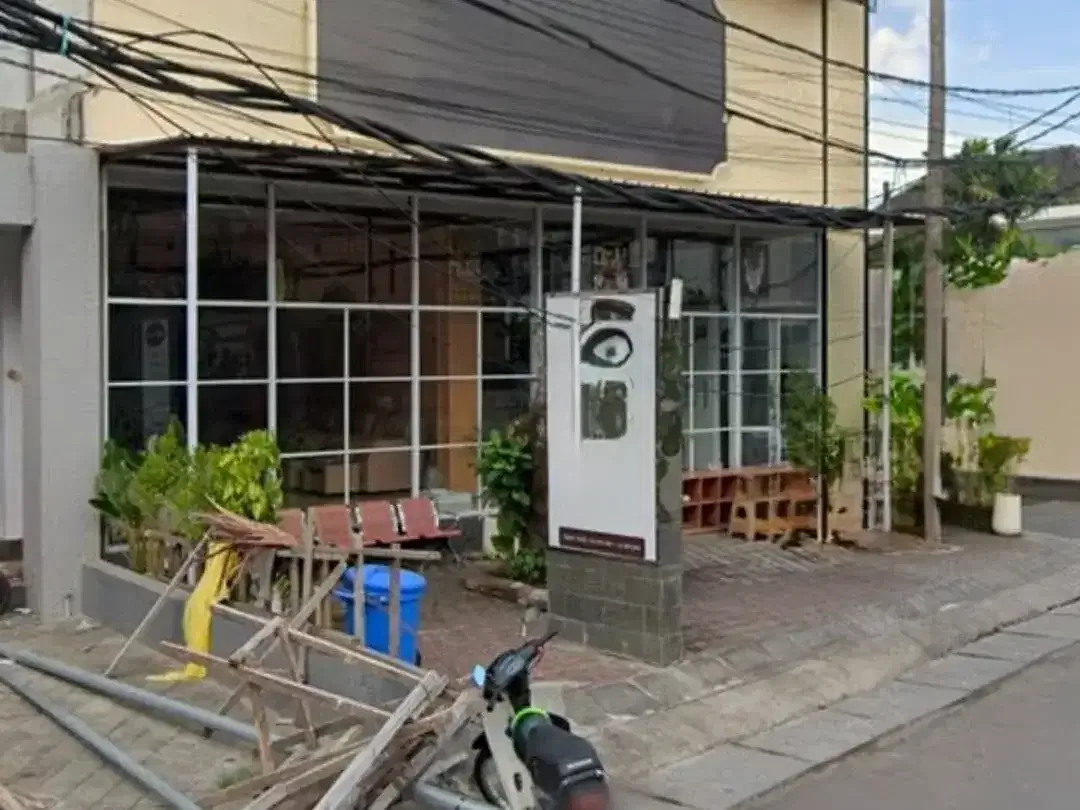 DISEWAKAN — RUKO 2 LANTAI BEKAS SPA DI LOKASI STRATEGIS JL MUNDUK - Image 2 of 3