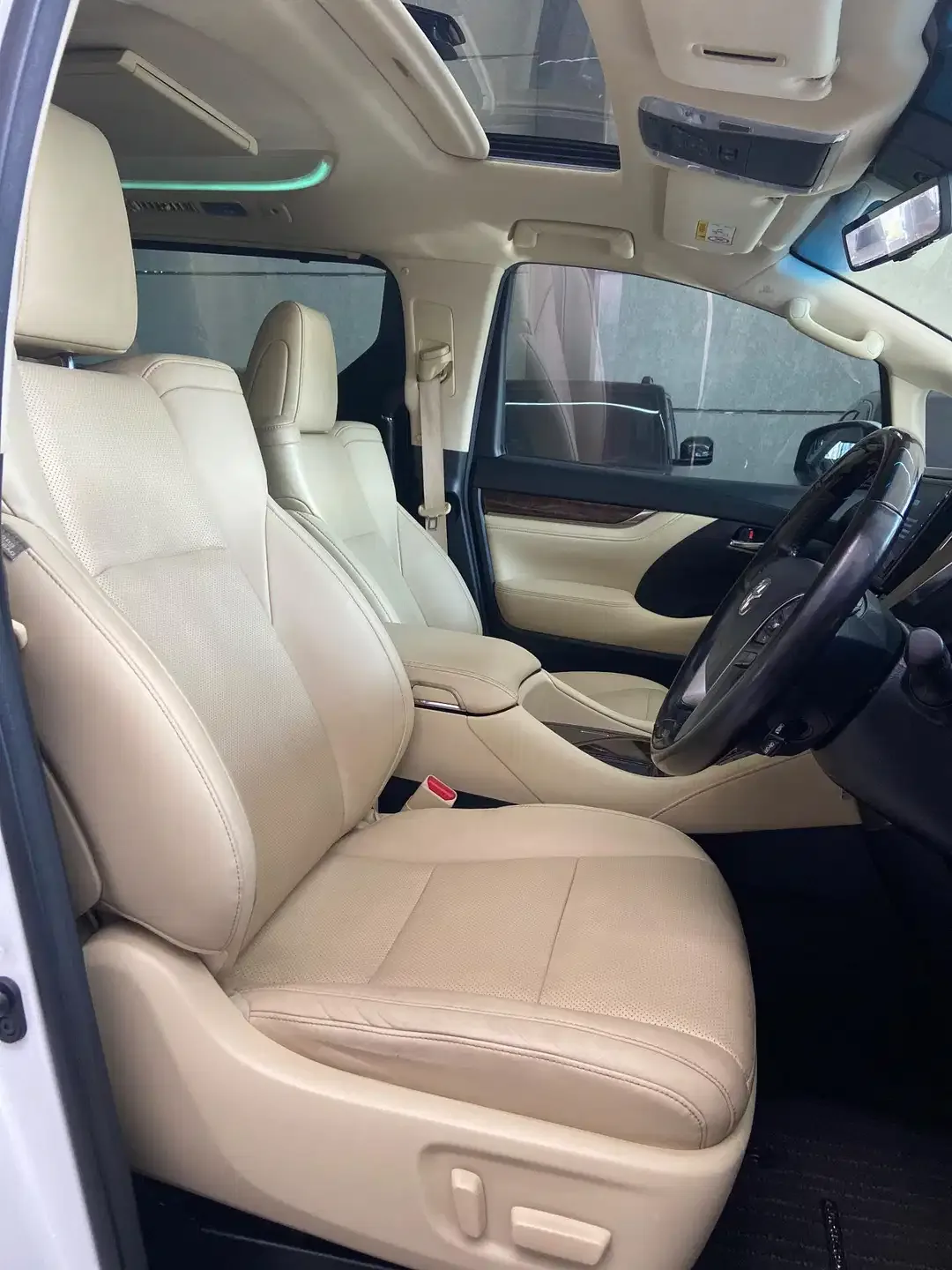 Alphard G 2021 Asli Bali KM 30rb - Image 7 of 10