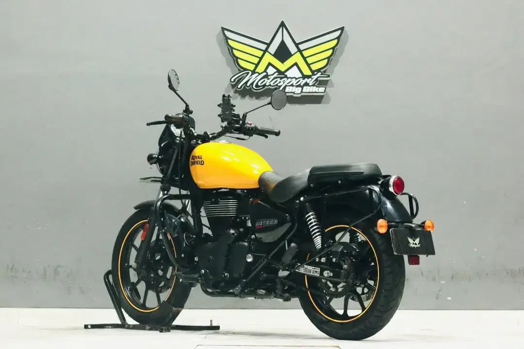 Royal Enfield Meteor 350 ABS Hunter 350 Bullet 350 Classic 350 - Image 3 of 4