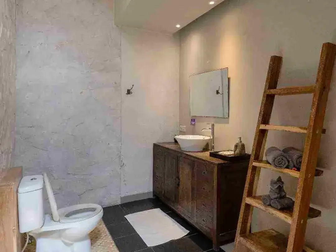 Dijual Villa 6+1 Bedroom Ready di Pecatu, 180° Ocean View - Image 10 of 10
