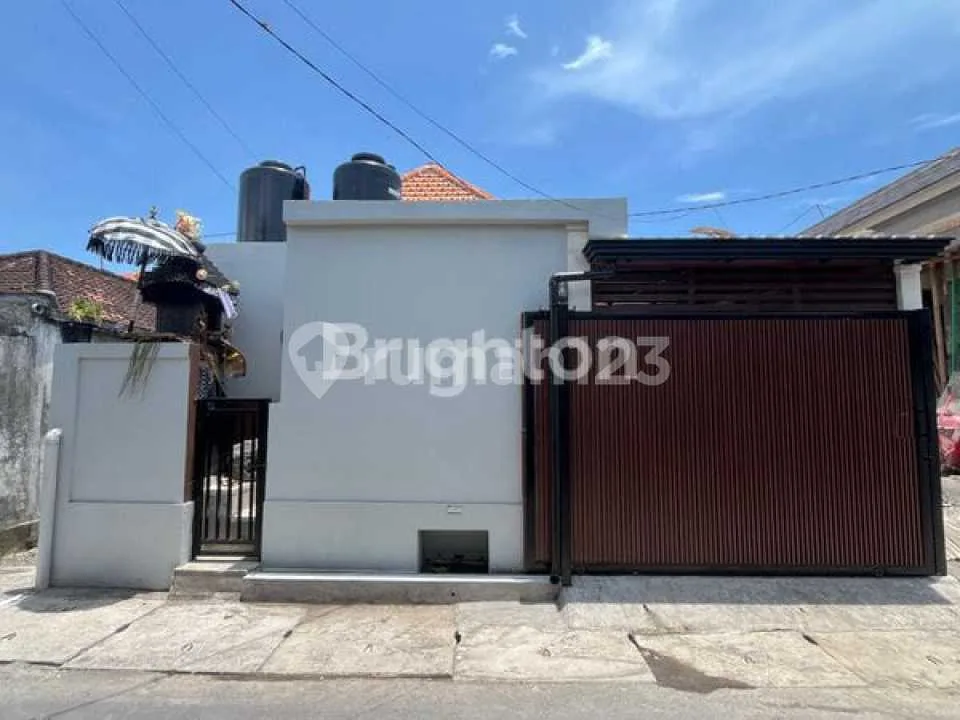 Disewakan Villa Ekslusif di Sanur - Image 1 of 4