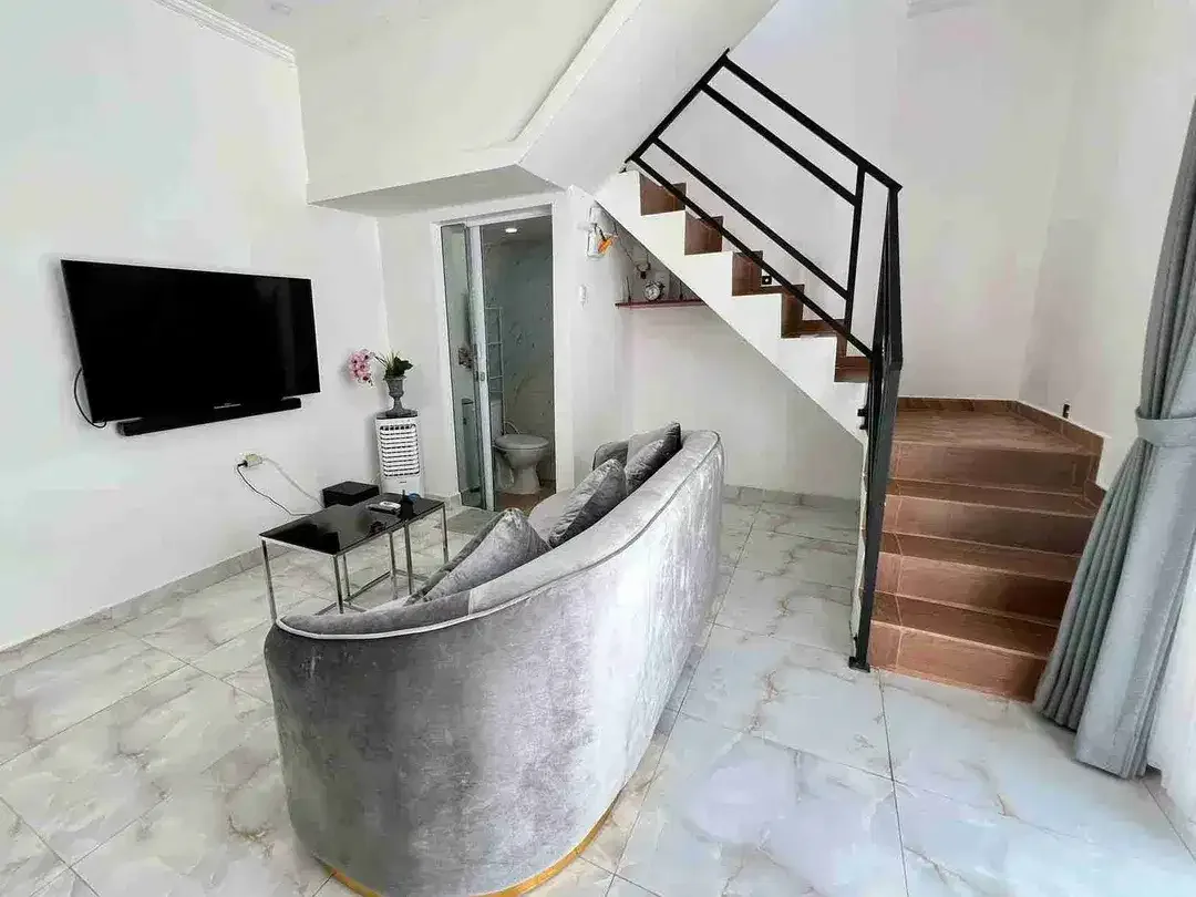 dijual villa lantai 2 lokasi kerobokan canggu - Image 9 of 10