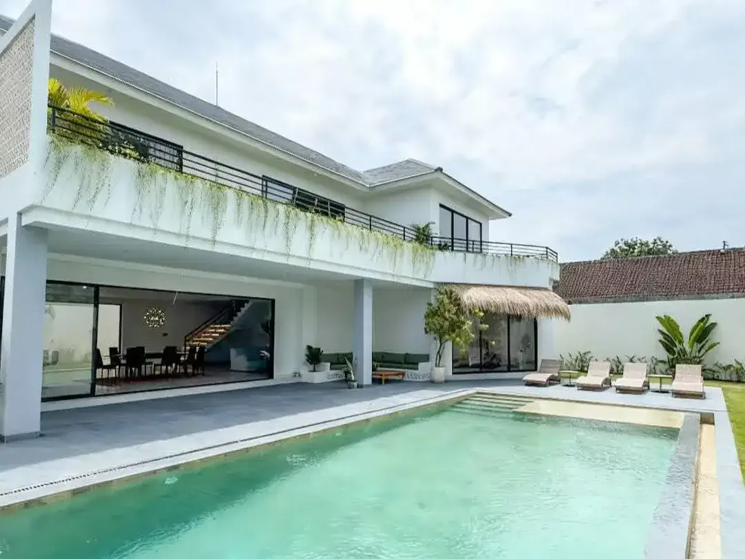 Di Sewakan Villa 3 Bedroom - Lokasi Kerobokan - Bali - Image 8 of 9