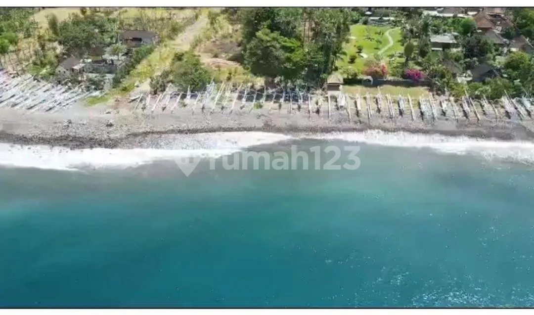 Amed - Beachfront And Mountain View Land For Sale - Image 1 of 4