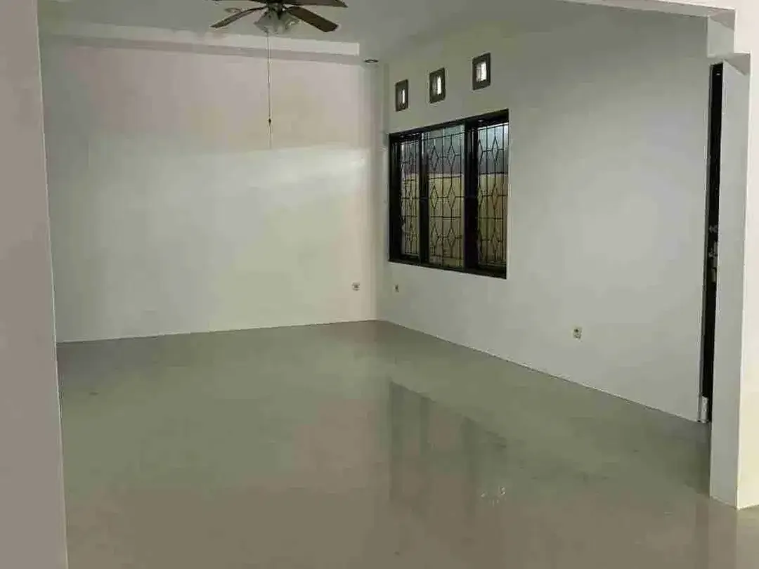 Rumah Minimalis Modern 5 Kamar Strategis di Palapa Sidakarya - Image 7 of 9