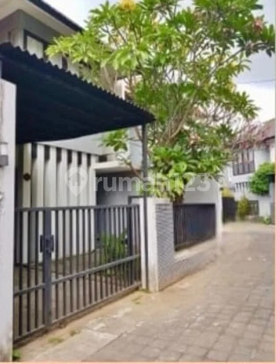 Rumah Strategis Dekat ke Canggu dan Seminyak di Keroboka Bali - Image 2 of 4