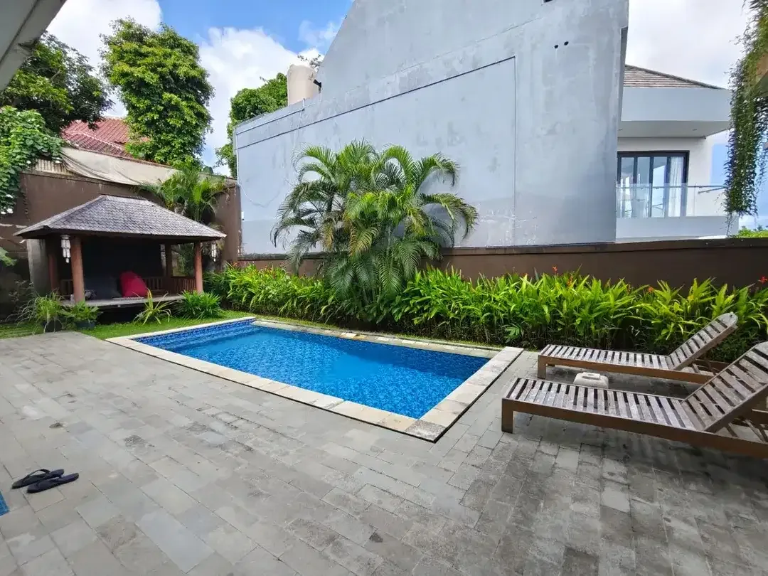 villa cantik di ungasan, dekat pantai, kompleks villa, view patung GWK - Image 10 of 10