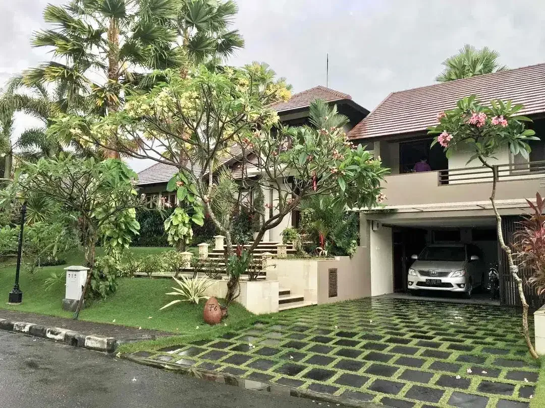 For Sale
Rumah 1 Lantai
Terletak di Komplek Perumahan Mewah
TERAS AYUNG RESIDENCE
GATOT SUBROTO TIMUR Denpasar - Image 1 of 10