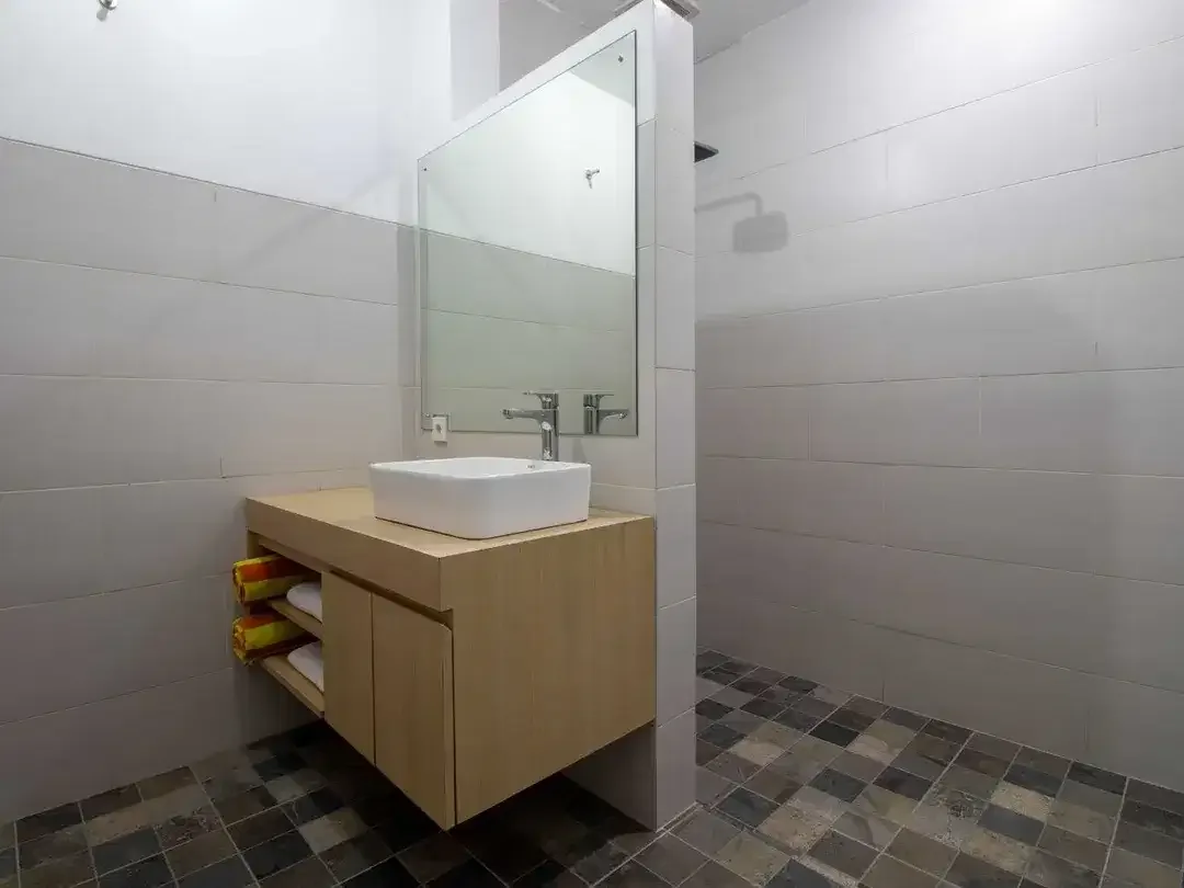 Villa 3 Kamar Tidur dengan Kolam Renang Dekat dengan Pantai Sanur Bali Disewakan Tahunan - Image 5 of 10