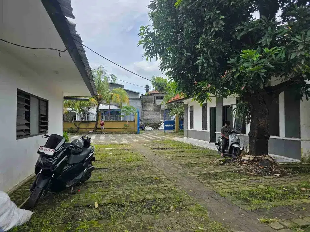 Gudang dan Kantor Siap Pakai Gatsu Timur LT 1.060 m² - Image 6 of 10