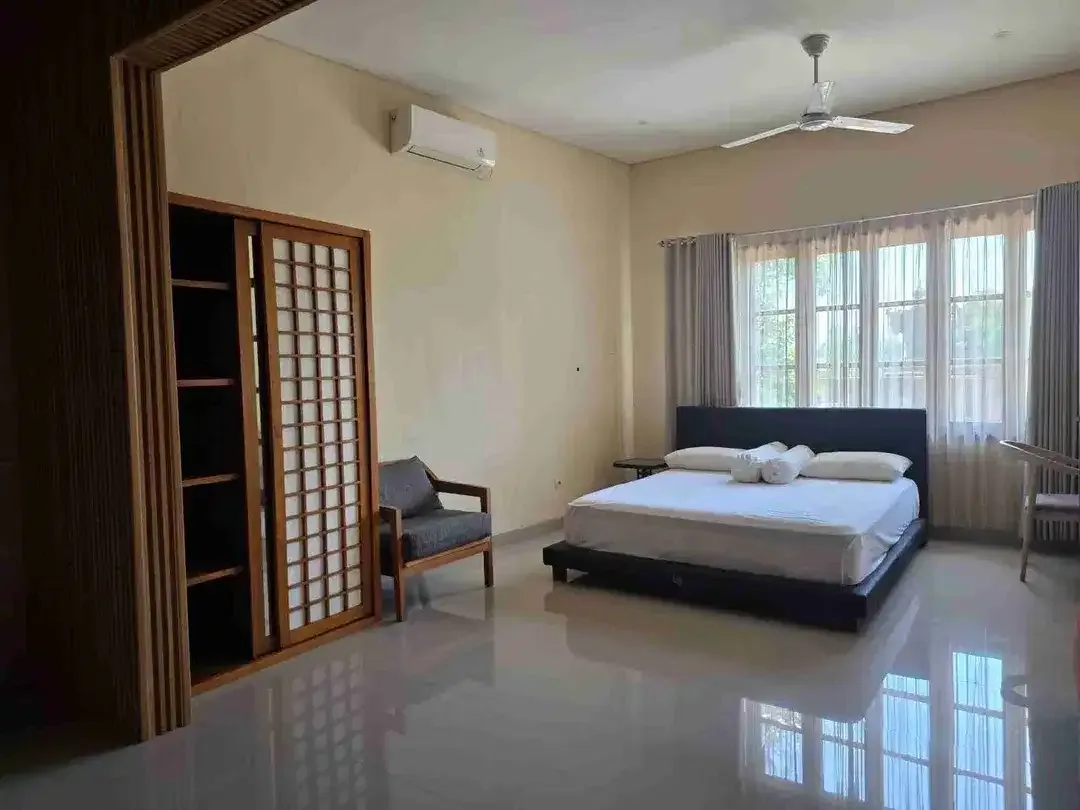 Villa modern style dekat tegenung Waterfall dijual murah di Sukawati Gianyar - Image 10 of 10