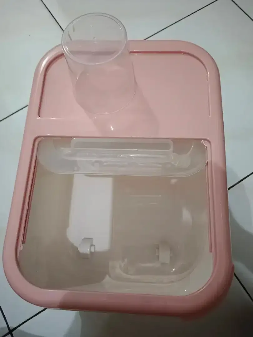 Tempat Kotak Penyimpanan Beras Storage Kapasitas 5kg Tutup Sliding - Image 2 of 4