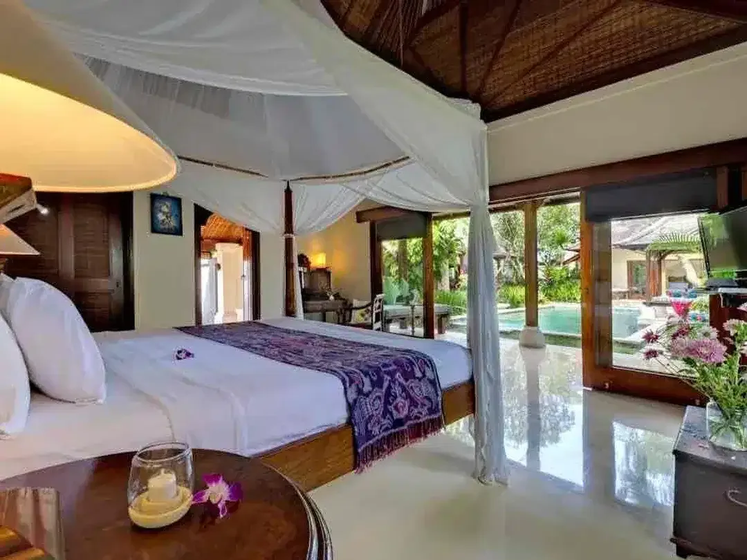 Tanah Premium Villa Bonus Dijual
(Jalan kaki ke pantai)
Jl Raya Batu Bolong - Image 9 of 10
