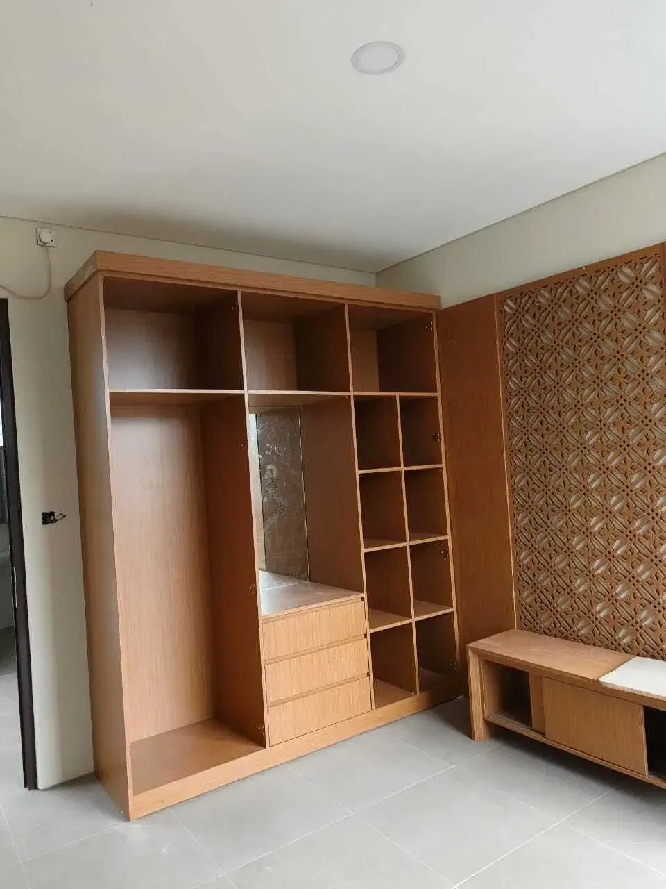 READY HUNIAN BARU FURNISHED ADA CLUB HOUSE DAN ONE GATE Sistem - Image 7 of 10