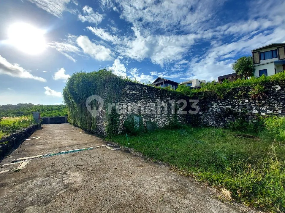 Dijual Tanah 805 M² Ocean View Area Eksklusif Uluwatu - Image 1 of 4