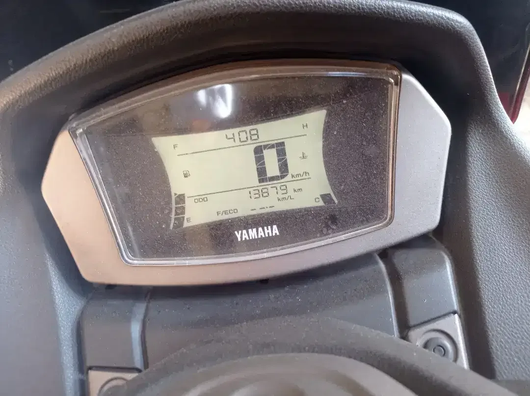 Yamaha Nmax Non ABS Merah 2022 - Image 2 of 6