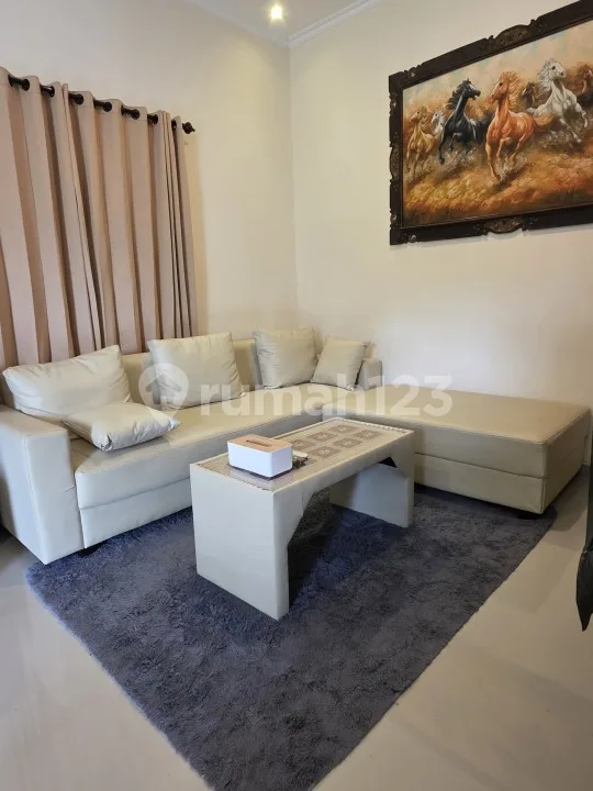 Turun Harga! Tabanan Fully Furnished One Gate. Siap Huni, Rapih dan Terawat - Image 4 of 4