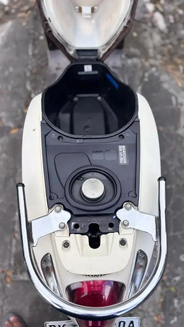 Di Jual Motor Honda Scoopy 2016 - Image 4 of 6