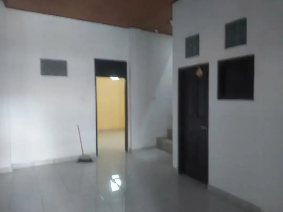 DISEWAKAN RUMAH / RUANG USAHA – PENGUBENGAN, KEROBOKAN - Image 1 of 10