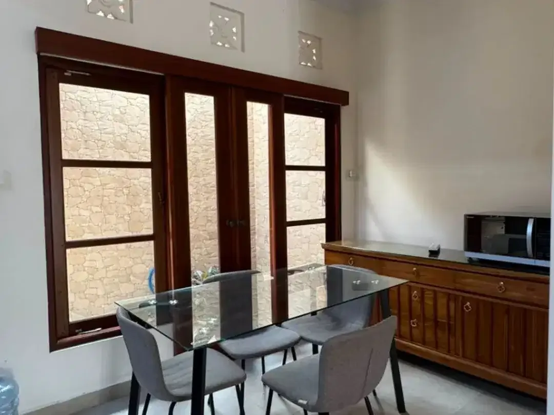 DISEWAKAN VILLA FULLY FURNISHED 2BR SANUR AREA - Image 6 of 10