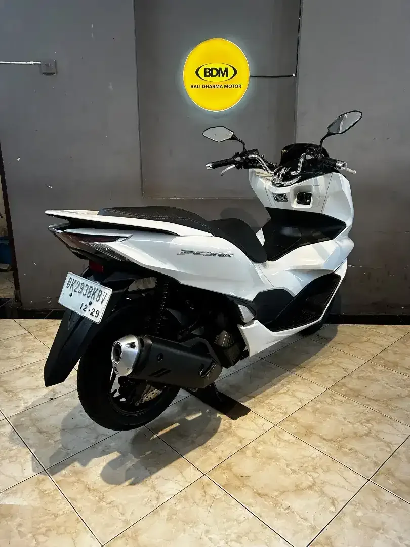 DP 500K / BUNGA MENURUN 2% / HONDA PCX 160 TAHUN 2024 - Image 5 of 7