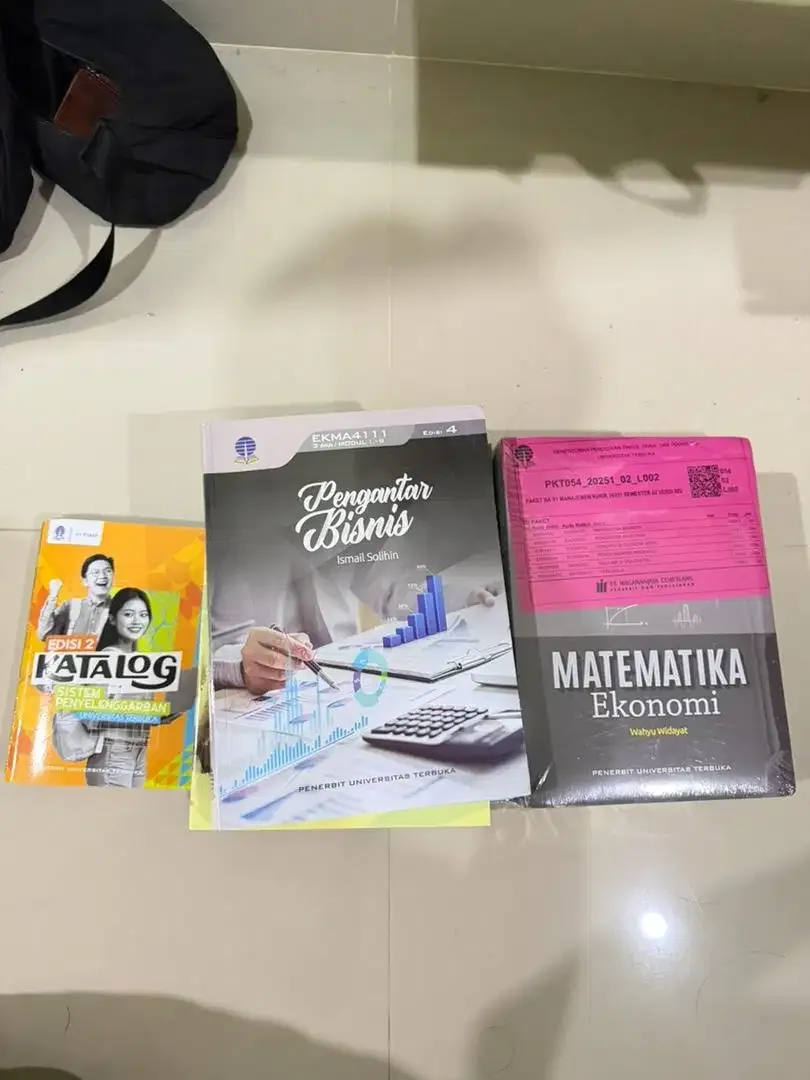Buku Kuliah 2 Semester - Image 2 of 3