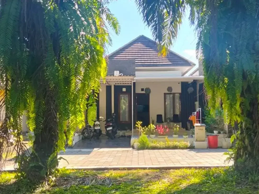 RUMAH EXCLUSIVE ONE GATE SYSTEM SECURITY TABANAN - Image 2 of 10