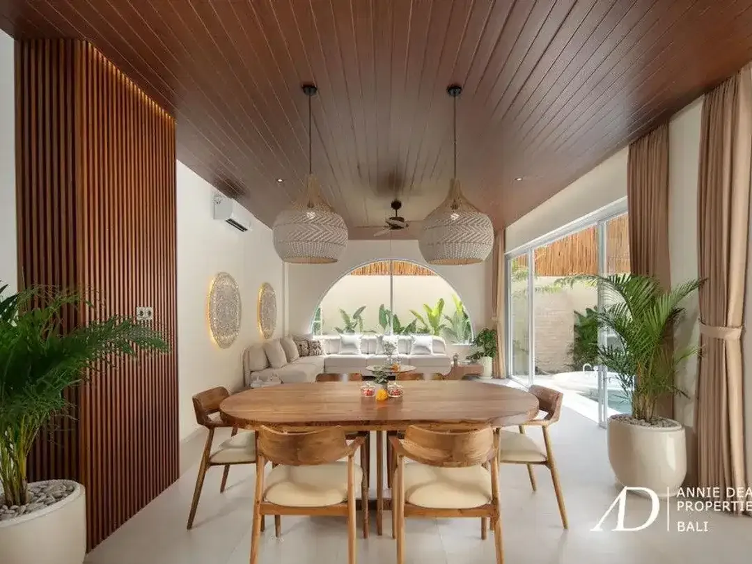 LEASEHOLD | MODERN TROPICAL 3-BEDROOM VILLA IN TUMBAK BAYUH (NEAR CANGGU) - Image 5 of 10