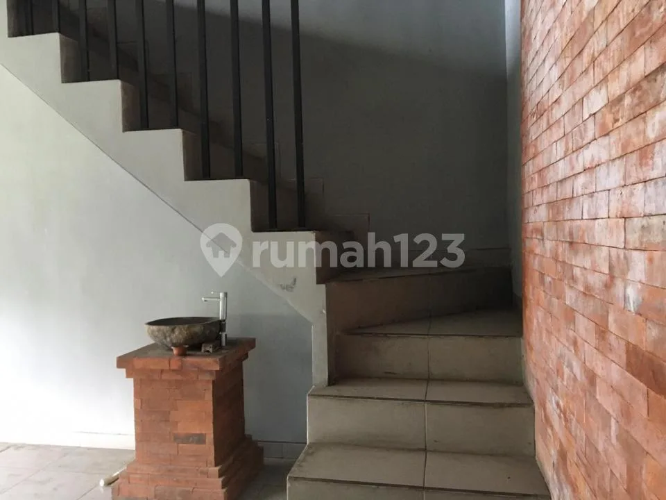 Ruko di Tempat Strategis Kota Denpasar Dengan Harga Murah - Image 2 of 4