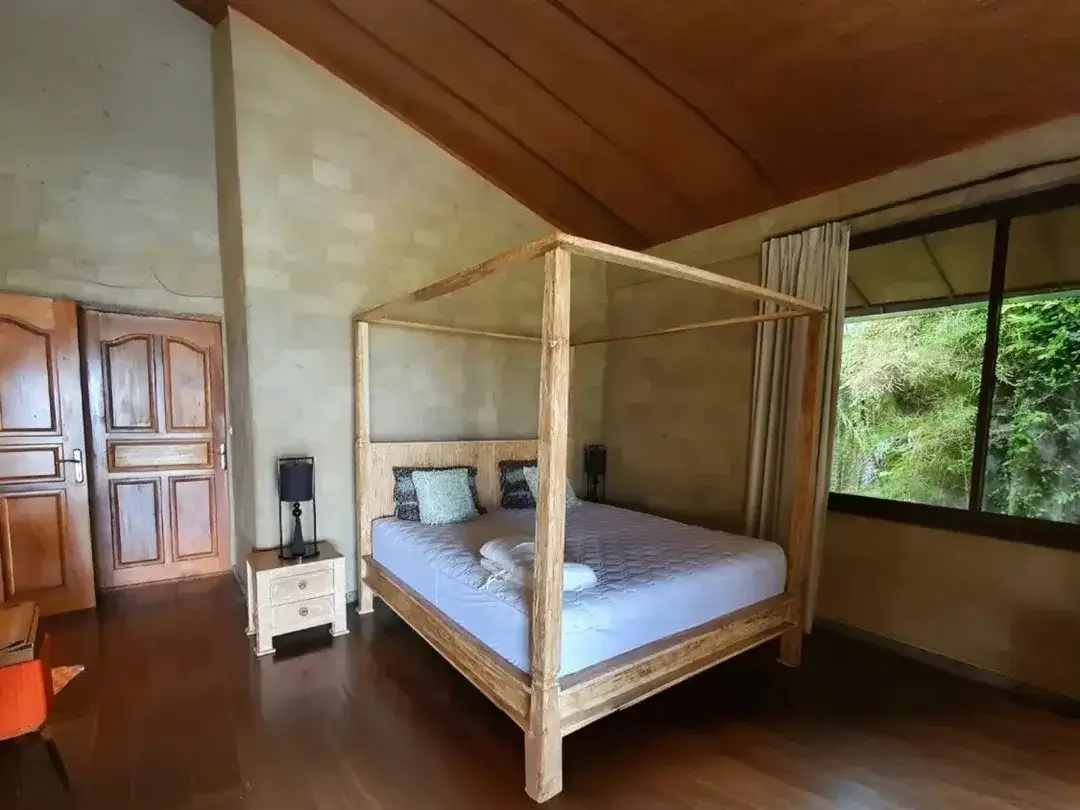 Villa Tepi Tebing Pantai Sawangan Nusa Dua Bali - Image 6 of 10
