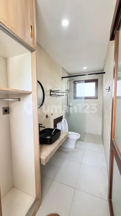 Rumah Full Furnish 2 Lantai Siap Huni di Panjer Tukad Pancoran - Image 2 of 4