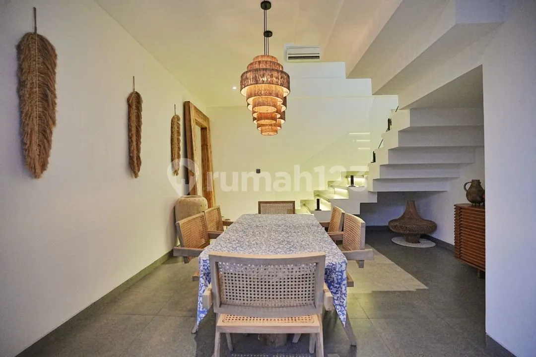 Villa Mewah Leashold Lokasi di Umalass Strategis ,Nyaman ,Tenang - Image 3 of 4