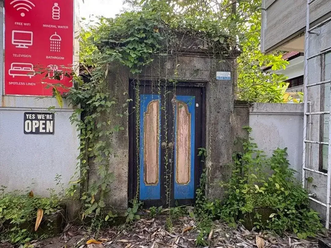 Bangunan Ex Penginapan 8 Kamar Dijual di Jimbaran - Ada Kolam Renang - Image 5 of 5