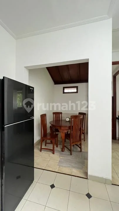 Jual Rumah Murah Buc Sekali Bagus Cantik Luas Terawat Siap Huni Full Furnished Langka Hook SHM IMB Lengkap di Puri Gading - Image 3 of 4